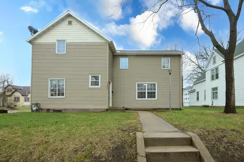 Exterior - 727 6th Ave S, Saint Cloud, MN 56301 photo 2 of 2