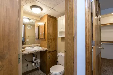 Bath - 727 6th Ave S, Saint Cloud, MN 56301 photo 1 of 2