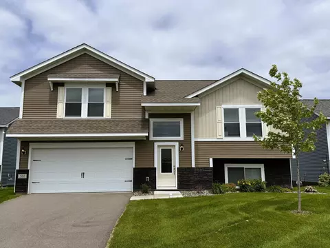500 Valley Dr W, Annandale, MN 55302