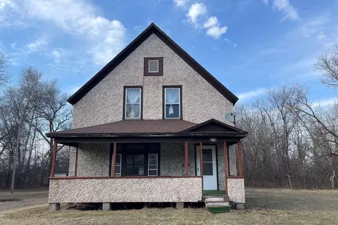 209 4th St NW, Crosby, MN 56441