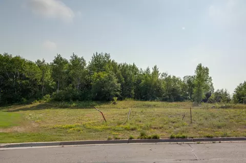 1209 Oak Pond Dr, Sartell, MN 56377