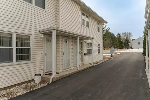 2231 3rd St SW, Rochester, MN 55902