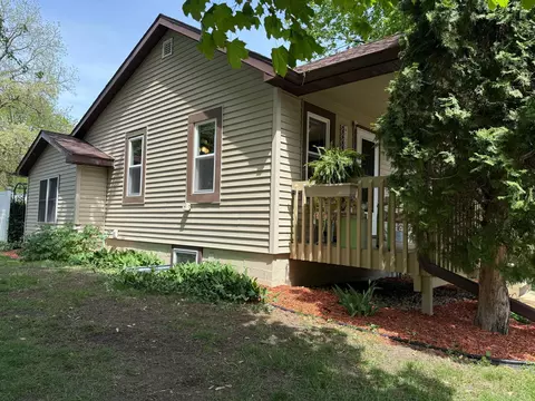 328 Jefferson Pl, Faribault, MN 55021 photo 28