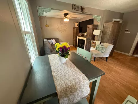 328 Jefferson Pl, Faribault, MN 55021 photo 6