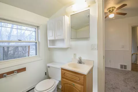 Bath - 703 6th Ave S, Saint Cloud, MN 56301 photo 3 of 3
