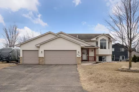 525 Fair Meadows Dr, Big Lake, MN 55309