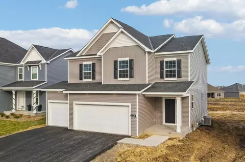 19347 Clearwater Ct, Farmington, MN 55024