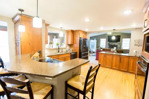 Kitchen - 1150 Highway 7 SW, Appleton, MN 56208 photo 14 of 20