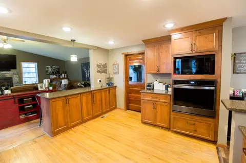 Kitchen - 1150 Highway 7 SW, Appleton, MN 56208 photo 6 of 20