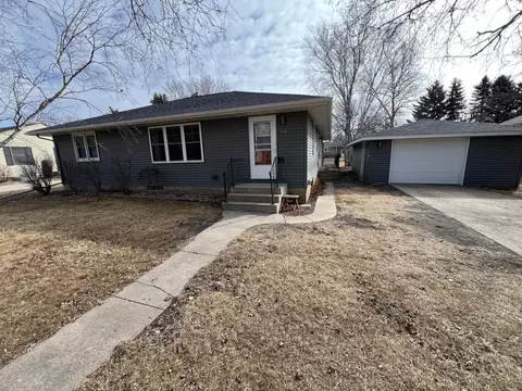 510 18th St N, Benson, MN 56215