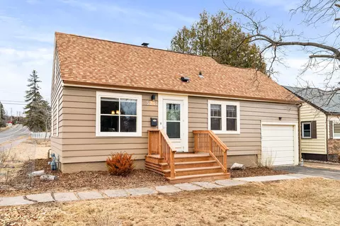 5201 Wyoming St, Duluth, MN 55804