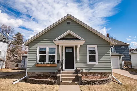 370 Olmstead St, Winona, MN 55987