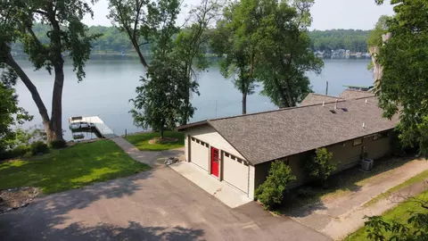 30661 Breezewood Rd, Paynesville, MN 56362