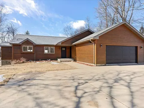 35274 County Road 63, Cohasset, MN 55721