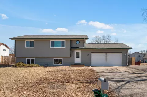 9600 Sheridan Ave N, Brooklyn Park, MN 55444