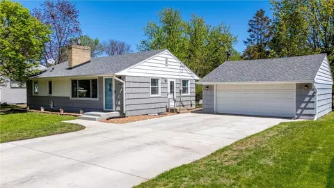 3780 Kenny Ln, White Bear Lake, MN 55110