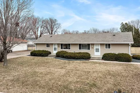 14840 Dallara Ave W, Rosemount, MN 55068