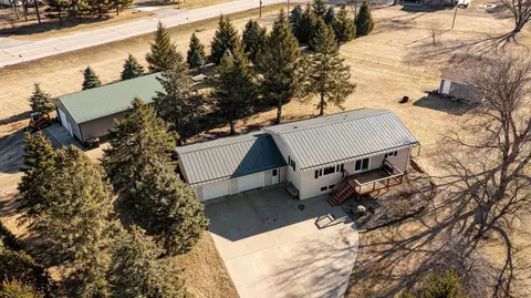 962 Wilbur Ln SE, Rochester, MN 55904