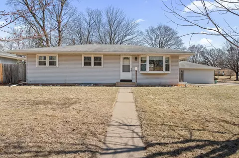 5500 Perry Ave N, Crystal, MN 55429