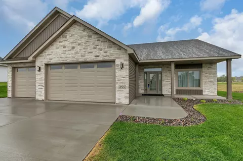255 57th Ave SE, Saint Cloud, MN 56304