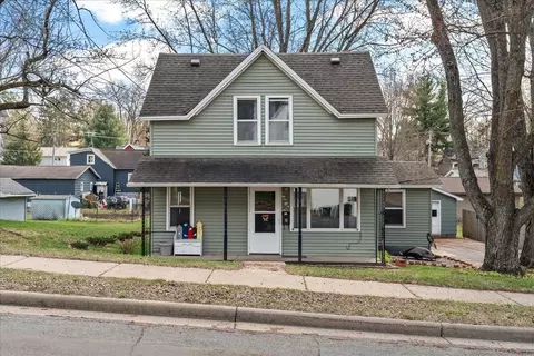 1216 14th Ave E, Menomonie, WI 54751