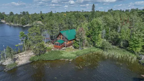 1920 Grindstone Is, International Falls, MN 56649