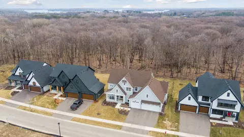 View/Area - 4590 Sunset Ln, Excelsior, MN 55331 photo 1 of 16