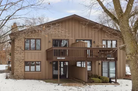 2625 Sumac Ct, White Bear Lake, MN 55110
