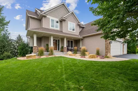 9539 Dunes Ln, Cottage Grove, MN 55016