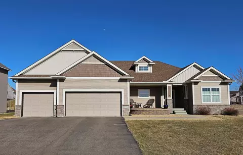 19296 Hilldale Ave, Lakeville, MN 55044