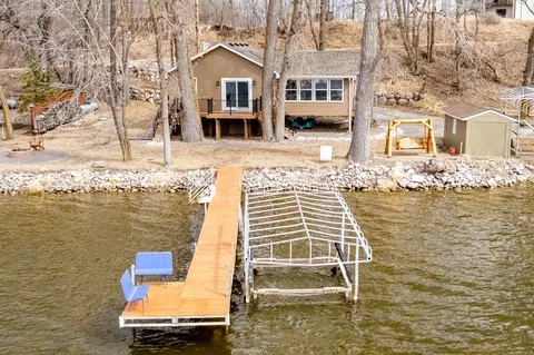 8177 Hoyt Ave SW, Howard Lake, MN 55349