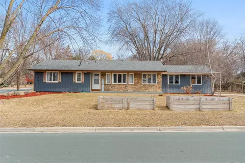 13013 Girard Ave S, Burnsville, MN 55337