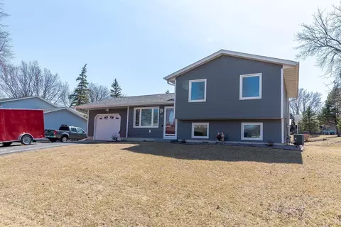 405 W North St, Janesville, MN 56048