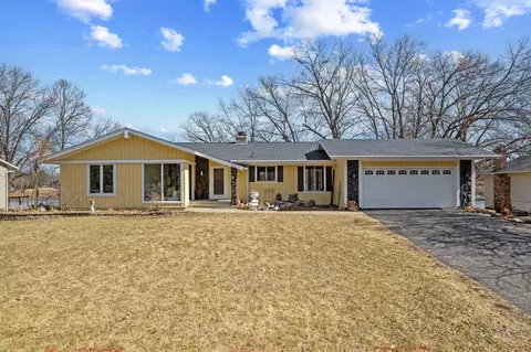 11516 Mississippi Dr N, Champlin, MN 55316