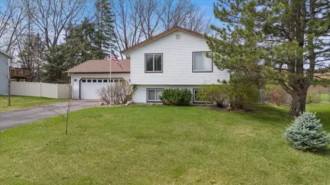 14044 Silverod St NW, Andover, MN 55304