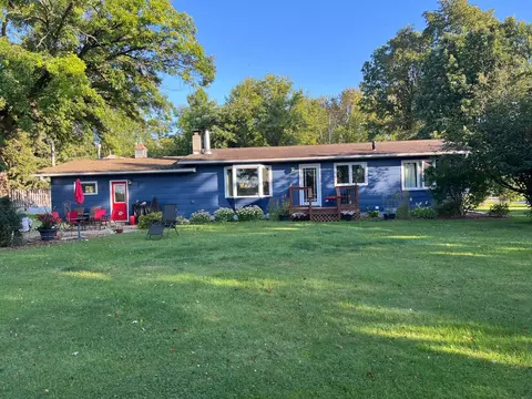1778 Wabanica Bay Dr NW, Baudette, MN 56623