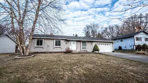 6946 Ideal Ave S, Cottage Grove, MN 55016