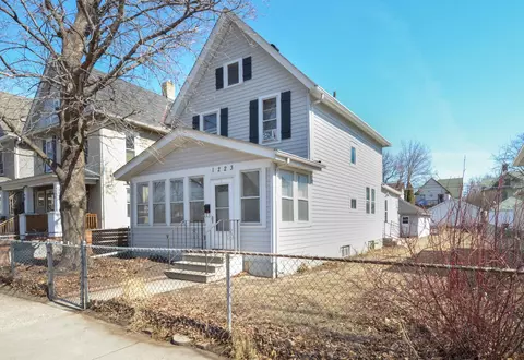 1223 6th St NE, Minneapolis, MN 55413