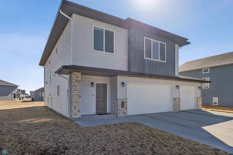 108 6th St E, Horace, ND 58047 photo 2
