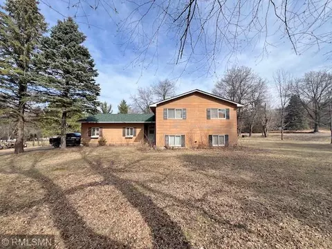 5799 331st St, Cannon Falls, MN 55009