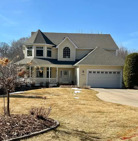 7736 W 84th Street Cir, Bloomington, MN 55438
