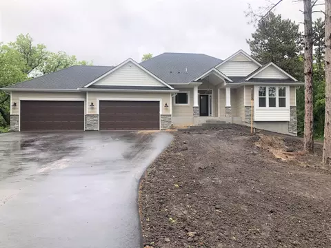 1012 200th Ave NW, Oak Grove, MN 55011