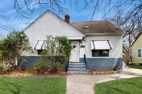 1680 Westminster St, Saint Paul, MN 55130