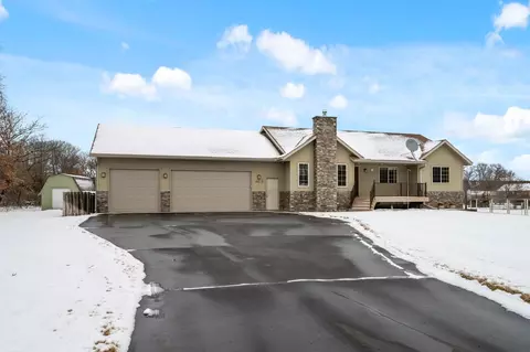 14276 290th Ave NW, Zimmerman, MN 55398