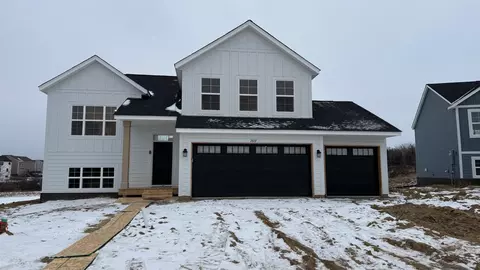 2734 Ivory Ave NE, Saint Michael, MN 55376