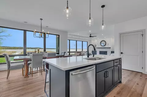 Kitchen - 21070 Eagle Dr, Osakis, MN 56360 photo 7 of 10