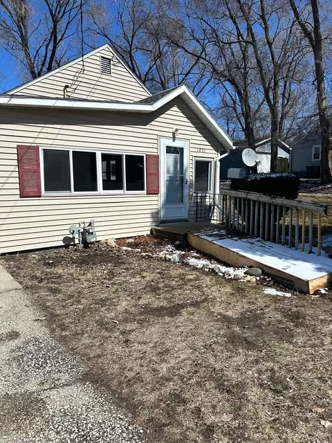 1821 1st St NW, Rochester, MN 55901