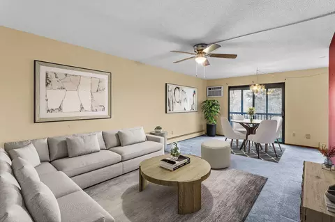 4101 Parklawn Ave #129, Edina, MN 55435