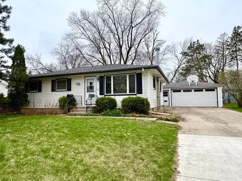 711 5th Ave SE, Stewartville, MN 55976