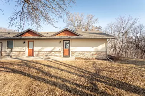2531 S Le Homme Dieu Dr NE #106, Alexandria, MN 56308